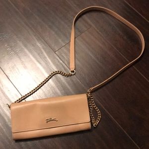 longchamp wallet on chain
